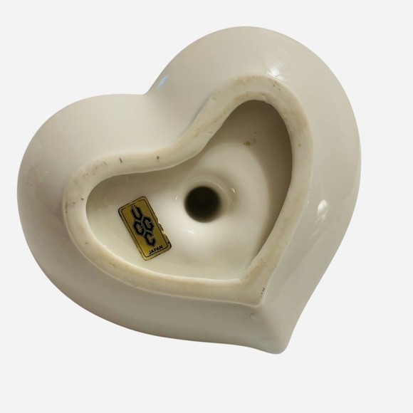 VTG Heart Shaped Butterfly Ring Holder, Porcelain, Japan, Trinket Dish 4" x 3.5" - Picture 6 of 10